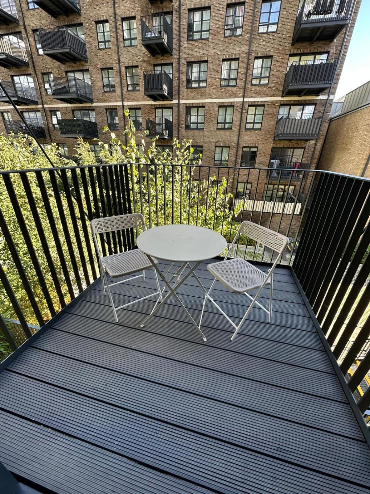 Luxury Apartment-Business-Relocation-Canary Wharf Londen Buitenkant foto